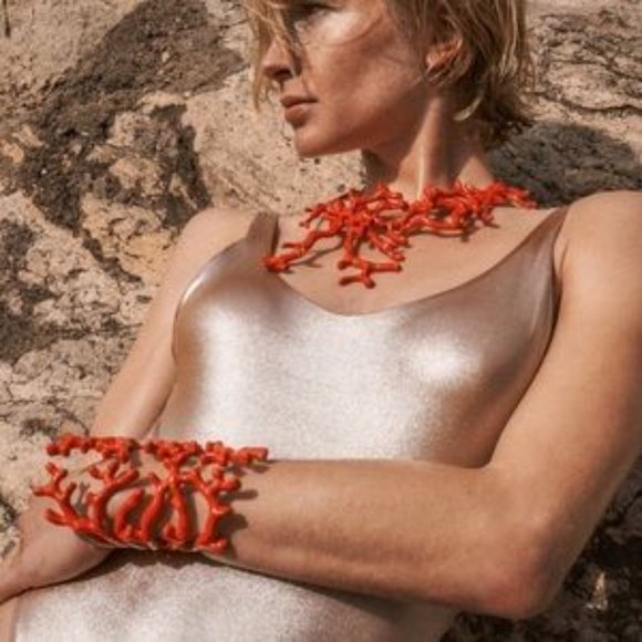 Zara Coral Shaped Cuff Bracelet Summer 2023 Red Marine Resort - Picture 4 of 4